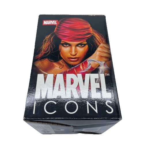 Elektra Marvel Icons mini Bust RED VARIANT #499 of 2000 limited run rare - Picture 5 of 8