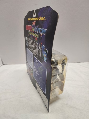 WAR MACHINE VS MEGA MAN MARVEL VS CAPCOM TOYBIZ ACTION FIGURE 2 PACK NOC SEALED - Picture 9 of 13