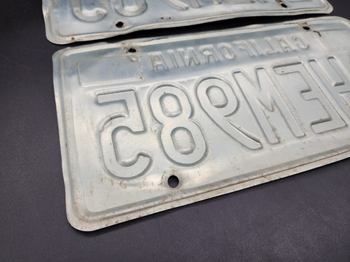 Vintage California blau gelb Nummernschild passendes Paar Set 1HEM985 - Bild 10 von 13