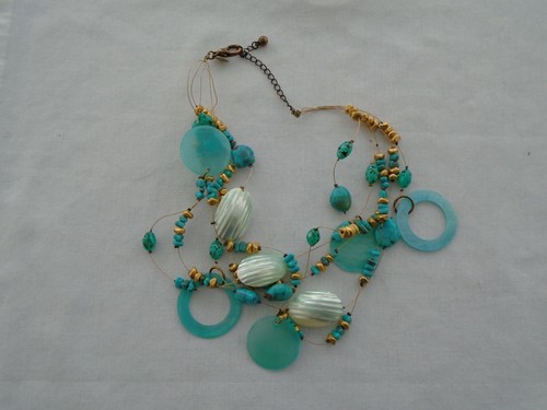 Chico's 8" 5 Strand Teal & Gold Multi Beaded Necklace Unused 16" Total - Picture 2 of 3
