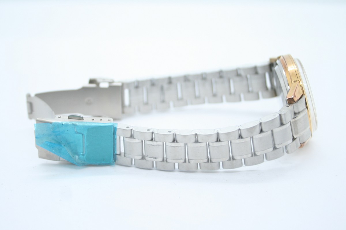 SEIKO Sportsmatic Calendar 820 Automatic Date 17J Silver