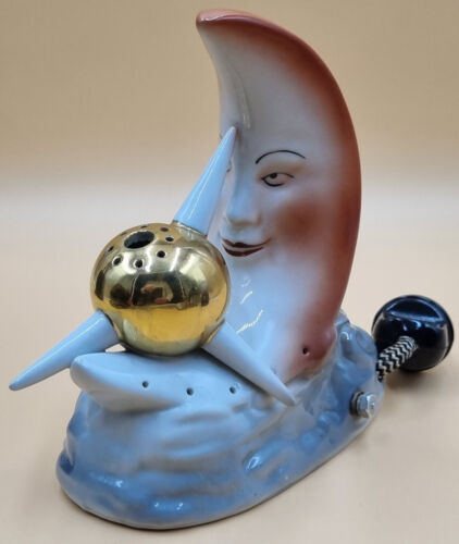 Old Rare RV, Smoke Eater Moon with Sputnik, Excellent Condition - Picture 6 of 9