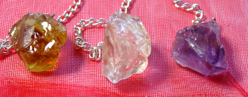 3 x SMALL NATURAL POINT DOWSING PENDULUMS - CITRINE, AMETHYST & QUARTZ #C - Picture 2 of 3