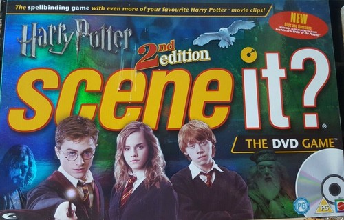 HARRY POTTER SCENE IT? 2ND EDITION BY MATTEL GREAT DVD BOARD GAME COMPLETE VGC - Picture 1 of 3