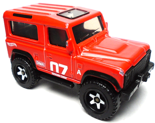 2013 HOT WHEELS #07 LAND ROVER DEFENDER 90 RED 1:64 DIECAST 2 1/2" SUV TRUCK - Picture 2 of 6