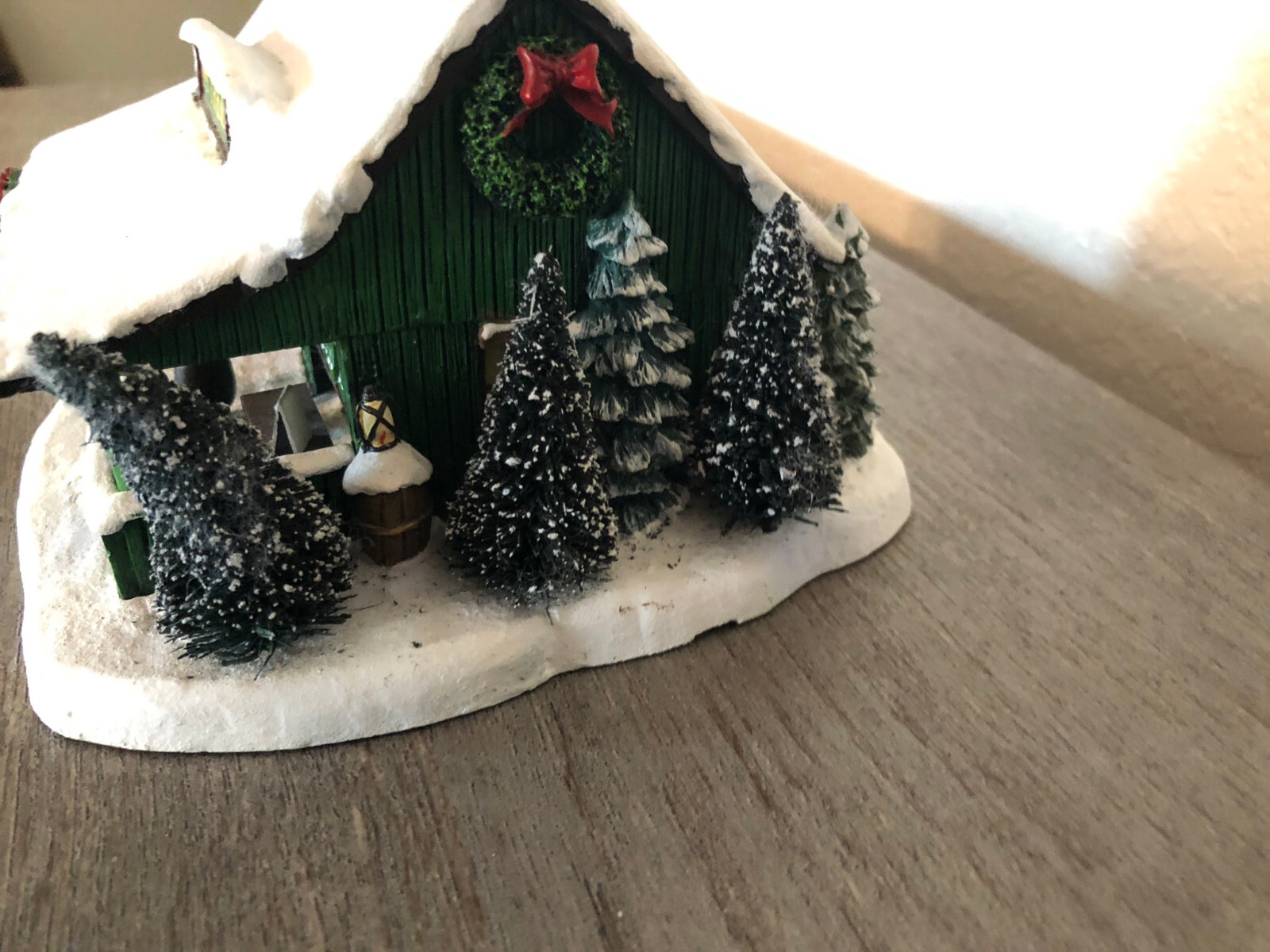 Picture 1 of 8