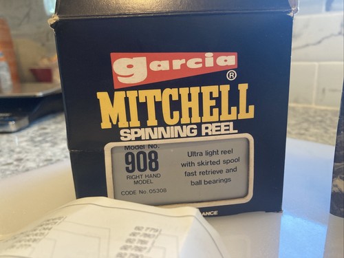 Vintage Garcia Mitchell 908 Spinning Reel W Original Box/Paperwork. France. - Picture 3 of 12