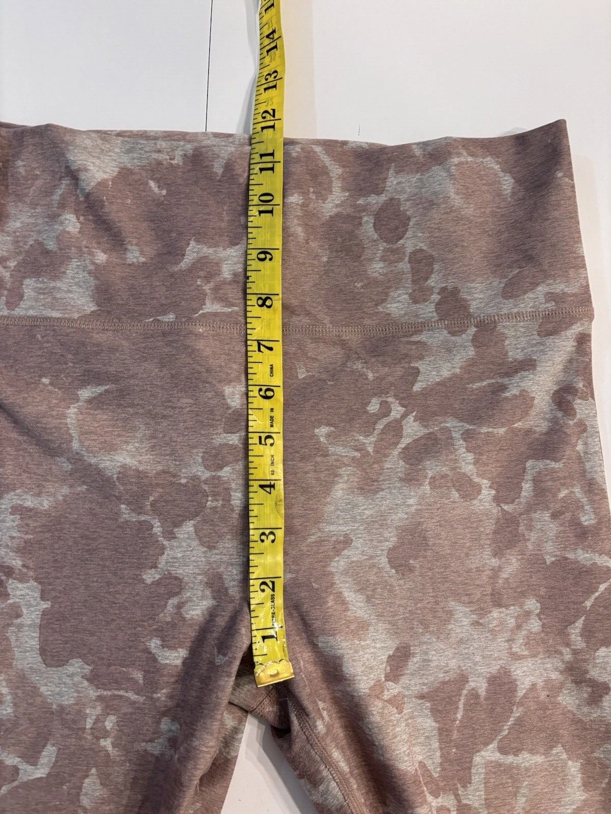 vuori clean elevation 7/8 high rise washed leggings