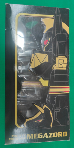 SDCC 2017 Bandai Exclusive Tokyo Vinyl Black And Gold Megazord MMPR **box wear** - Picture 4 of 7