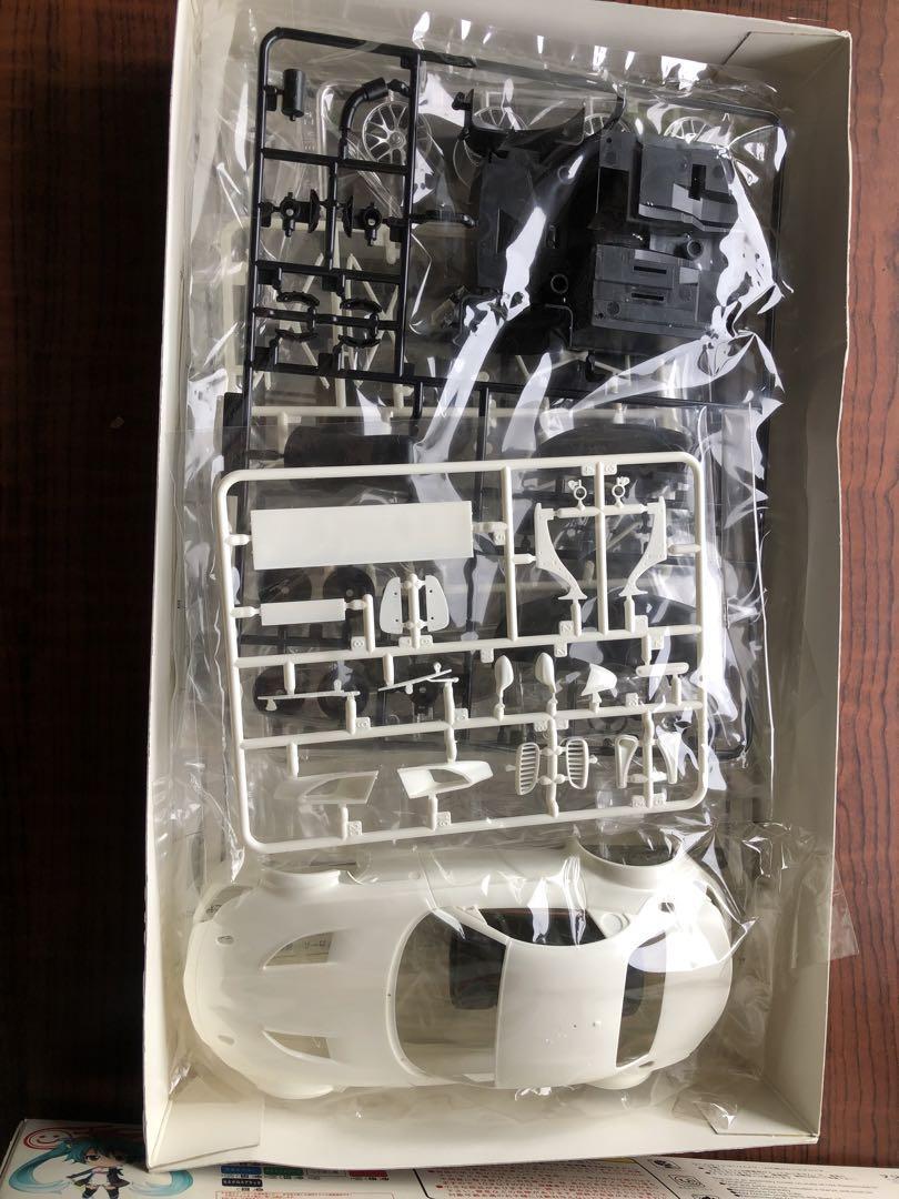 1/24 初音ミク グットスマイル BMW Z4 GT3 Amazon.co.jp: フジミ模型 1/24 初音ミク グッドスマイルBMW