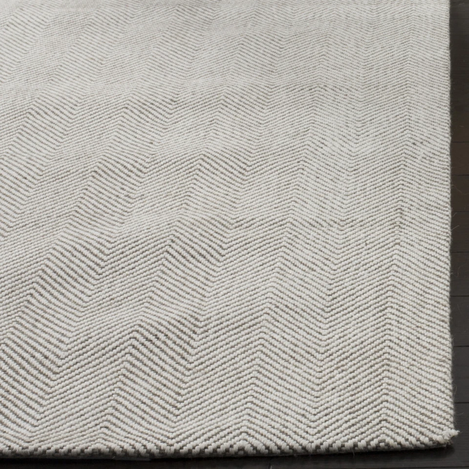 Alfombra plateada hecha a mano SAFAVIEH Marbella Collection MRB721A Foto 4 de 4