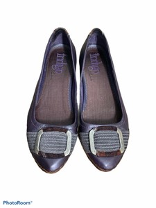 clarks flats purple