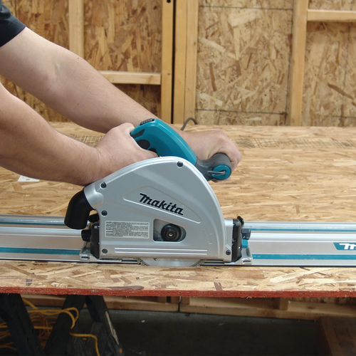 Makita SP6000J 6‑1/2 in. Plunge Circular Saw, with Stackable Tool Case, New - Picture 7 of 13