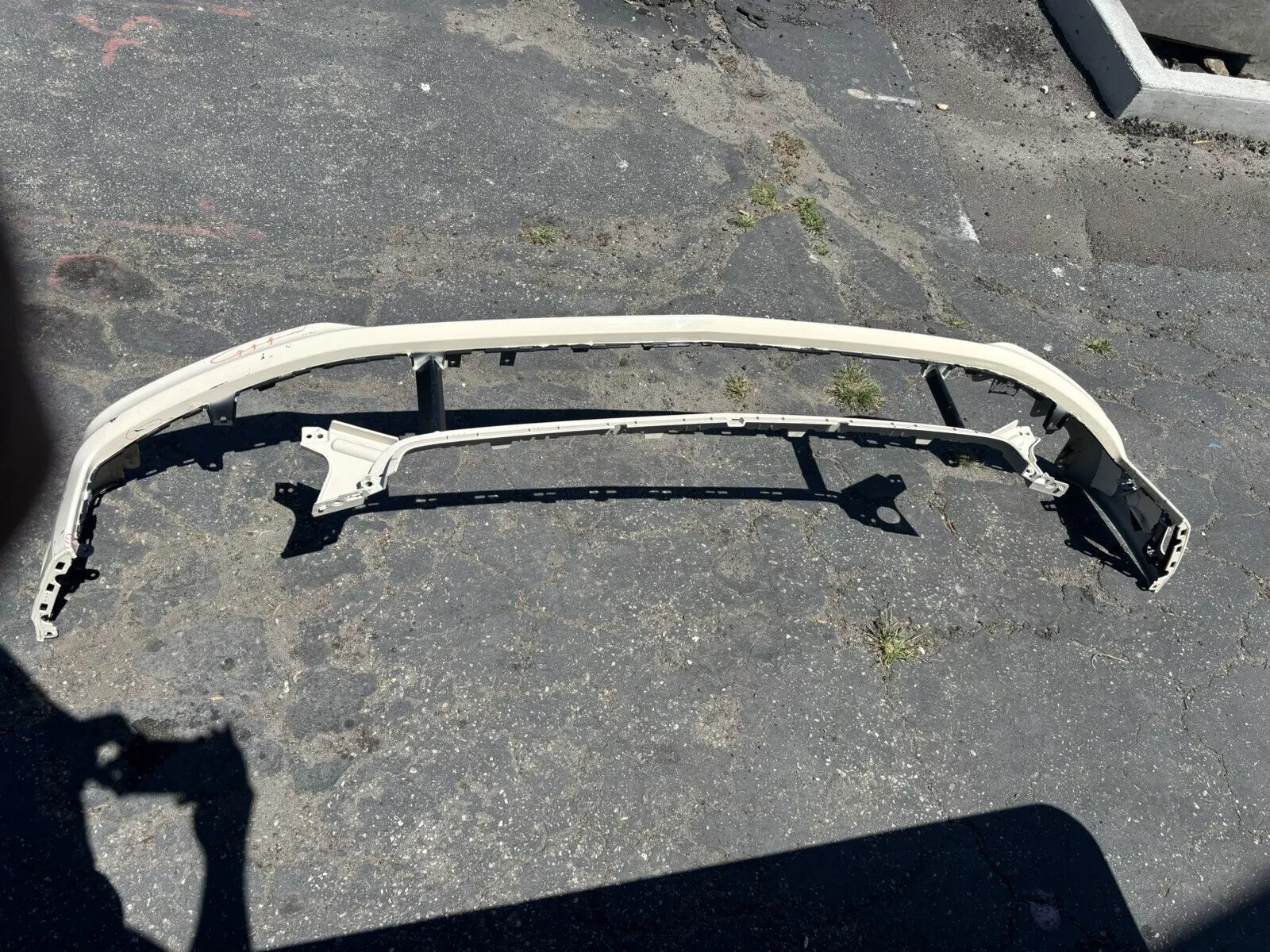 2020 2021 2022 Bentley Flying Spur Sedan Front Bumper Lower Cover 3SE807093B OEM