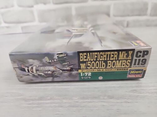 BEAUFIGHTER Mk.X w/500lb BOMBS 1:72 Hasegawa 51279 Plastic Model Kit - Picture 10 of 12
