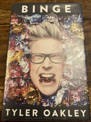 Binge SIGNIERT von Tyler Oakley mit Postkarte (Hardcover, 2015) 1. Auflage