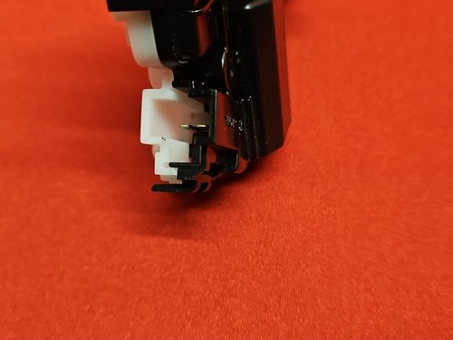 2014 - 2020 Lexus Sedan Fuel Filler Door Lid Flap Latch Lock Actuator Motor - Bild 6 von 6