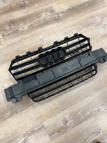 AUDI A5 Quattro (2013-17) ORIGINAL Black Front Grille - Picture 2 of 4