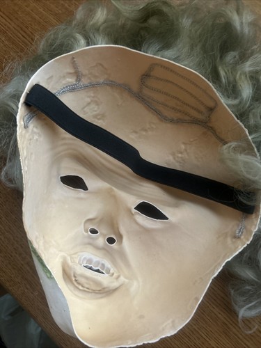 Adult Beetlejuice Half Face Mask Spirit Halloween. Latex - Bild 2 von 3