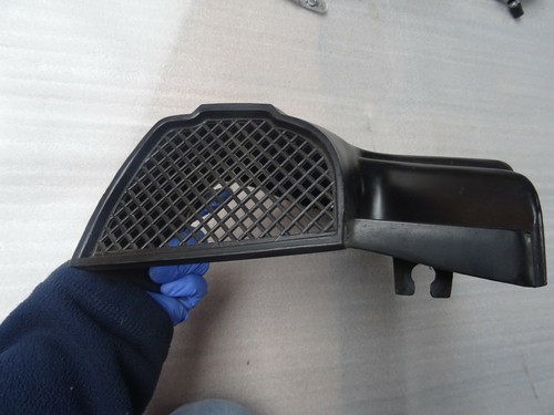 E4. Cagiva 125 Roadster Side Cover Left Tank Fairing Cover - Picture 4 of 5