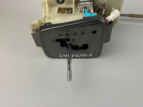 2009 - 2013 Subaru Forester Automatic Transmission Gear Shifter Selector - Picture 2 of 9