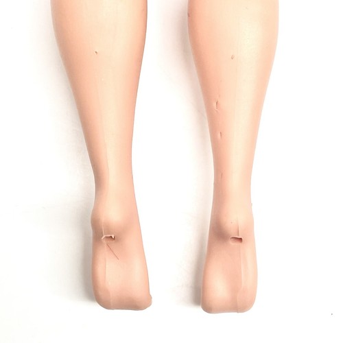 MGA Entertainment L.O.L. Muñeca Sorpresa OMG Serie 4 Spicy Babe - Imagen 6 de 7