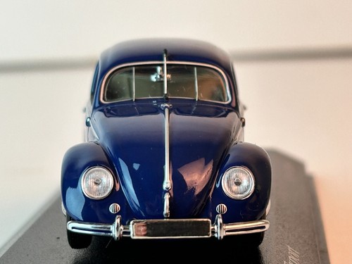 Minichamps 1:43 Scale Volkswagen 1951 1200 Beetle Export, Blue - Picture 8 of 16