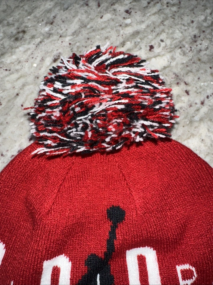 Sombrero y guantes Jordan rojo niños jóvenes talla única para todos Foto 3 de 4