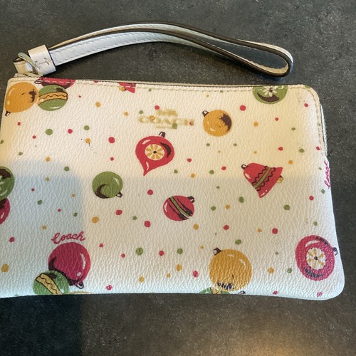 Coach Corner Zip Wristlet With Ornament Print Wristlet Wallets Bag Chalk White - Picture 3 of 5