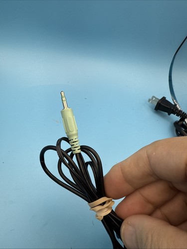 1 par de altavoces negros para computadora - Imagen 6 de 7