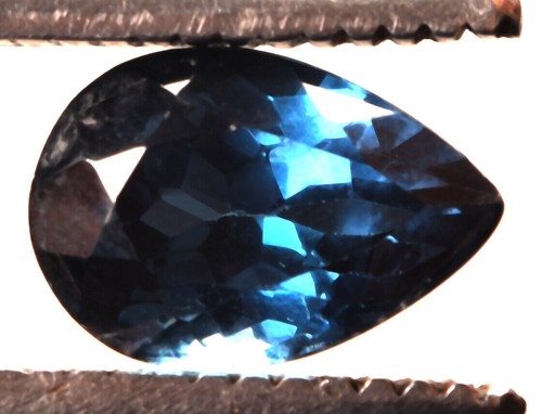 5,95 Cts. Piedra preciosa natural certificada con forma de pera de topacio azul de Londres - Imagen 2 de 4