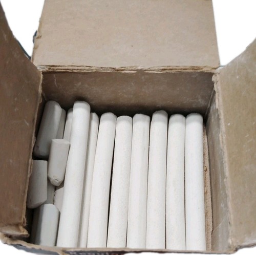 Vintage Anti-Dust Alpha White Blackboard Chalk- Weber Costello Box Chalk - Picture 6 of 6
