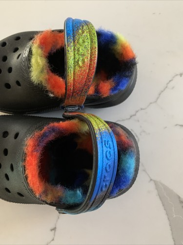 Zueco Crocs Niño Talla 4 Clásico Forrado Negro Multicolor Color Forro Envío Gratis - Imagen 3 de 12