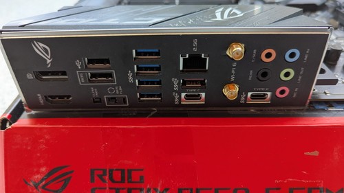 ASUS ROG Strix B660-F Gaming WIFI DDR5 Mainboard Intel Sockel 1700 Intel B660 - Photo 3/5