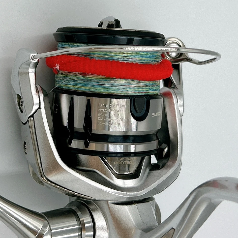 "Near Mint" SHIMANO 19 Stradic C3000XG Gear Ratio 6.4:1 Spinning Reel in stock - Image 2 of 4