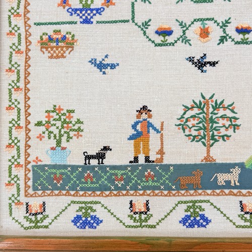 Vintage bestickt Nadelspitze Alphabet Muster Holz gerahmt 26” x 20” - Bild 3 von 8