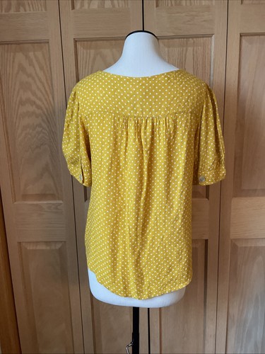 Blusa coqueta MAEVE Anthropologie Hansley amarillo mostaza lunares botones 10 - Imagen 4 de 11