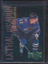 1996-97 Metal Universe Peter Bondra Lethal Weapon #1 Rare SP Insert HOF A90