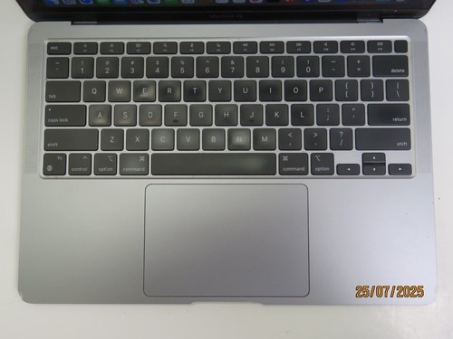 Apple MacBook Air 13-inch Laptop M1 Chip Built 8GB Memory 256GB SSD Midnight - Afbeelding 3 van 7