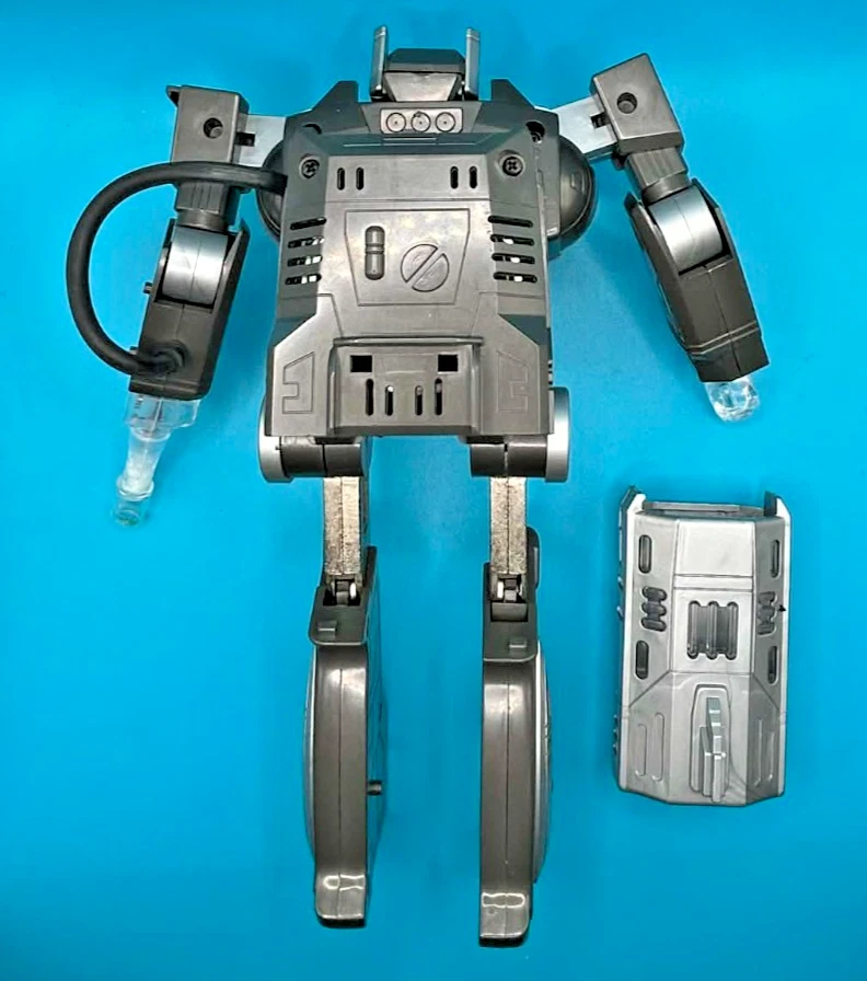 Vintage Radio Shack Galactic Man 1983 Transformers G1 Astro Magnum Shockwave - Image 2 of 4