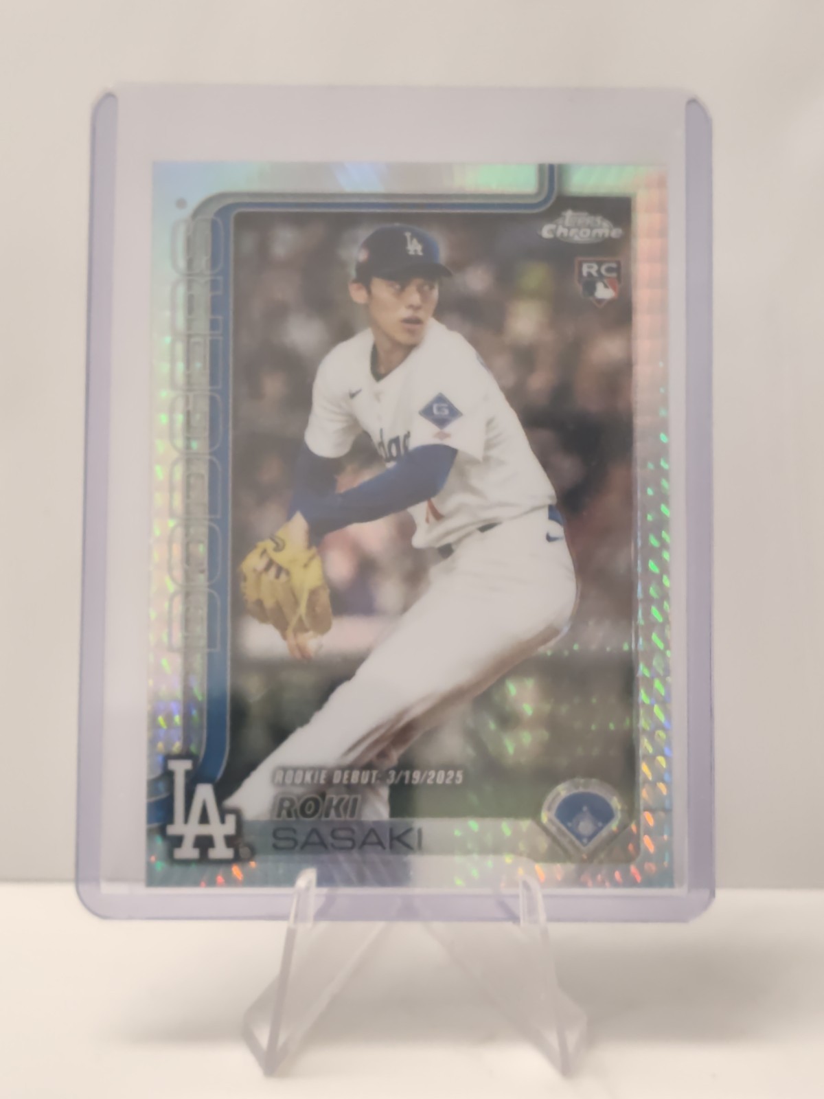 2025 Topps Chrome Update Roki Sasaki Prism Refractor RC Dodgers USC73