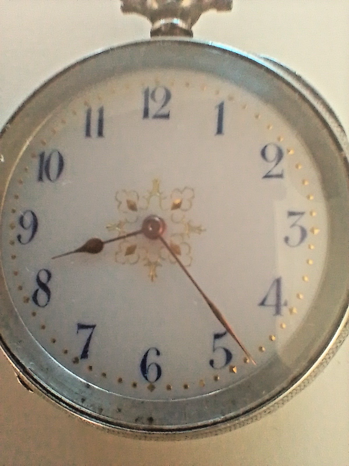 Picture 2 of 24