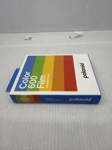 Polaroid 600 Color Film (8 photos) 4.25 x 3.5 Original OEM 2023 PRD006002 SEALED - Picture 6 of 8