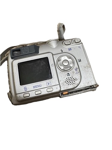 Nikon COOLPIX 5200 5.1MP Digital Camera Battery and USB Cable TESTED - Picture 6 of 8