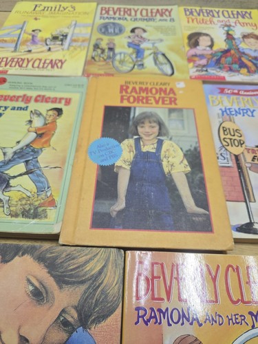 Good LOT of 8 BEVERLY CLEARY Books Ramona, Henry Huggins, Mitchell And Amy Emily - Picture 7 of 10