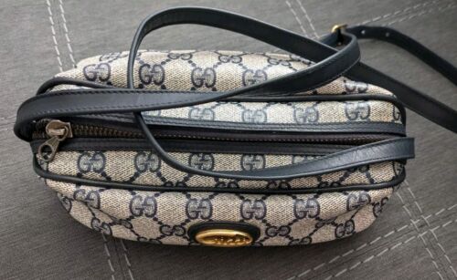 Borsa a tracolla originale super RARA vintage Gucci cilindro blu navy con dustbag - Foto 6 di 16