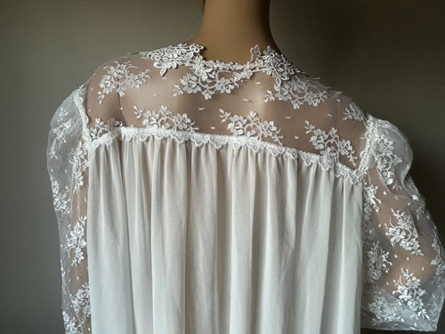 Glyzinie Diane Samandi XL, L SELTEN weiß Nachthemd Braut Morgenmantel Dessous - Bild 8 von 12