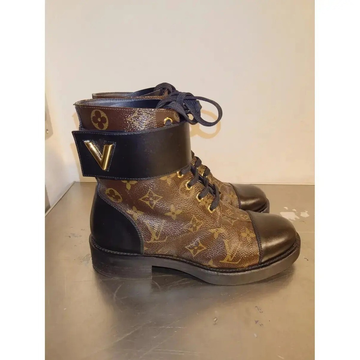 Louis Vuitton Wonderland Monogram Leather Ankle Boots 37.5 Louis Vuitton Wonderland Monogram Leather Ankle Boots 37.5