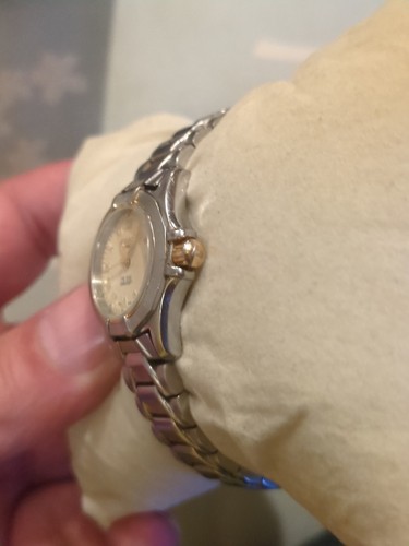 Ladies Tissot PR100 100m Water Resistant Watch - Picture 7 of 20
