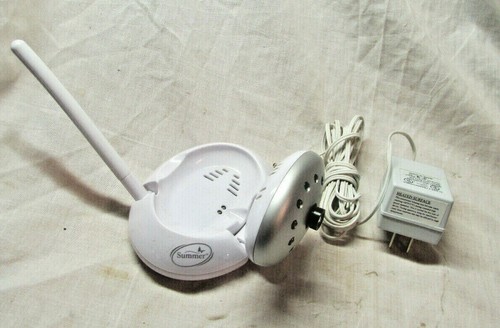 SUMMER INFANT WIRELSSS SECURITY CAMERA 4400A-201AT WITH TRANSFORMER .POWERS UP - Picture 2 of 8